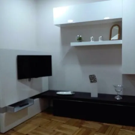 Madala Xxi Apartament *